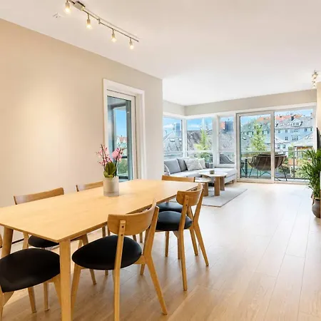 Apartman Sv23c - 2br Modern With Garage & Ev Charger Bergen