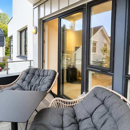Sv23c - 2br Modern With Garage & Ev Charger Apartman