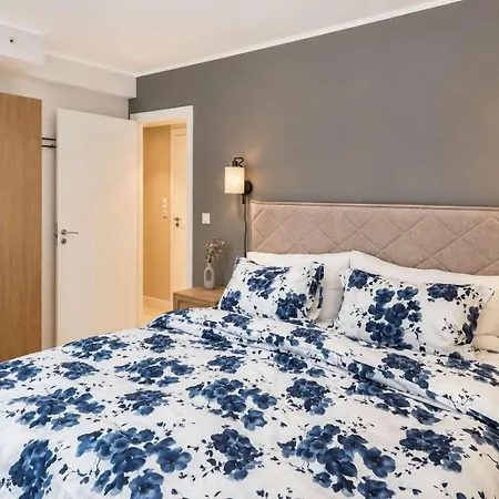 Apartman Sv23c - 2br Modern With Garage & Ev Charger